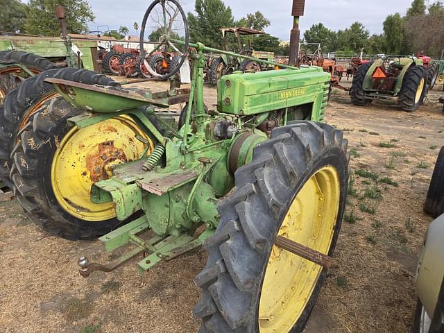 Image of John Deere H equipment image 3