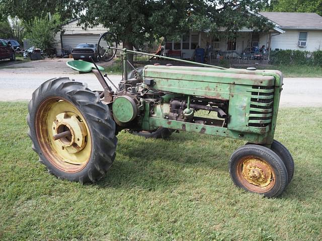 Image of John Deere H equipment image 3