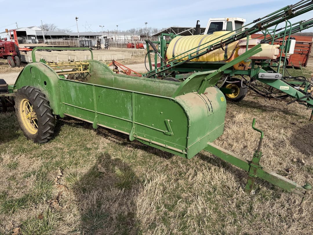Image of John Deere H Image 1