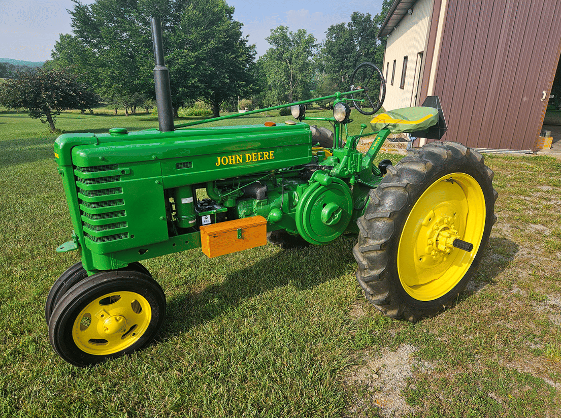Main image John Deere H