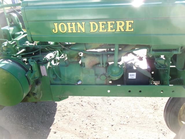Image of John Deere H equipment image 3