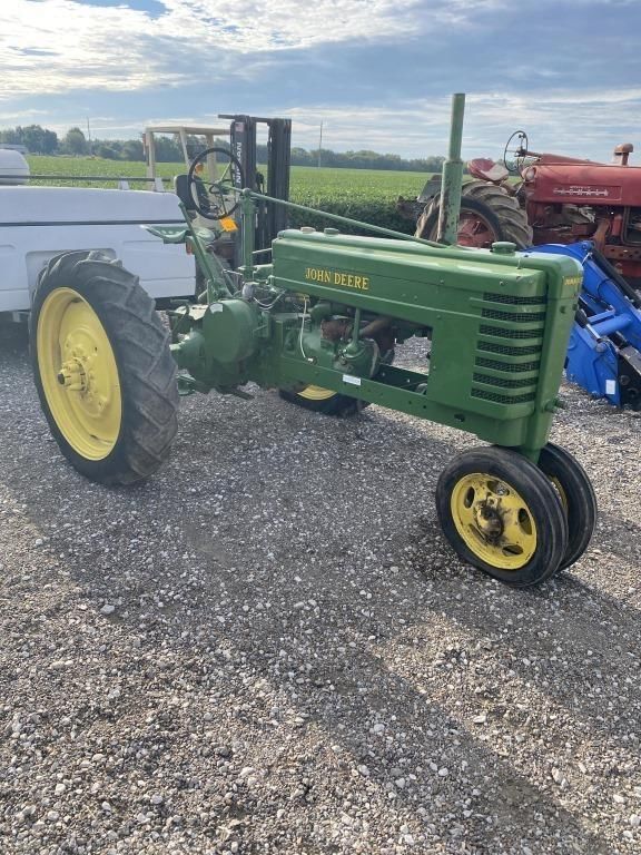 John Deere H Equipment Image0