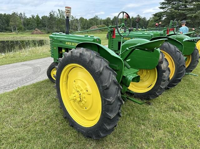Image of John Deere H equipment image 2