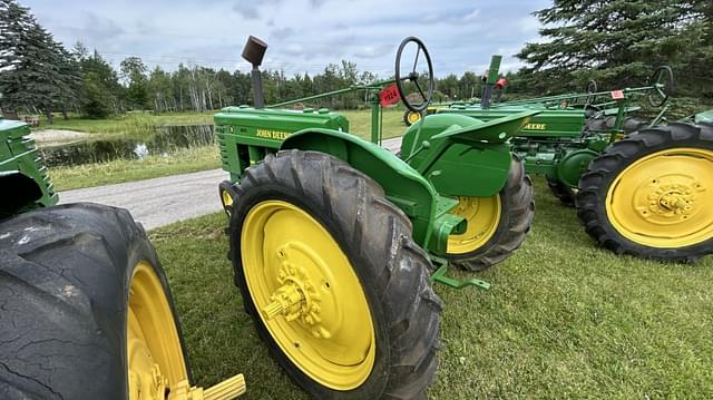 Image of John Deere H equipment image 2