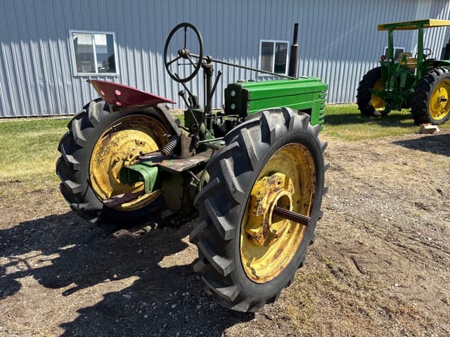 Image of John Deere H equipment image 3