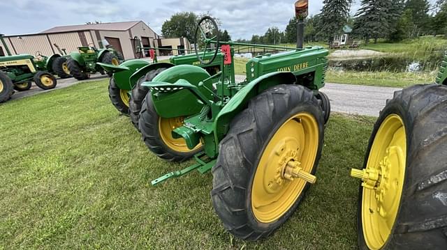 Image of John Deere H equipment image 4