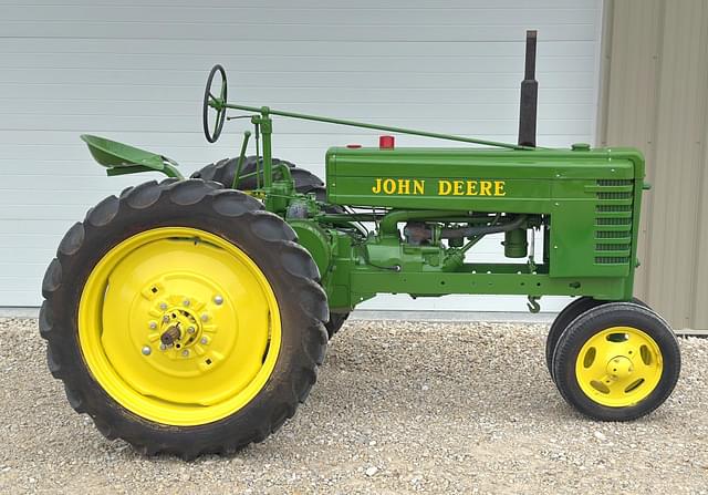 Image of John Deere H equipment image 2