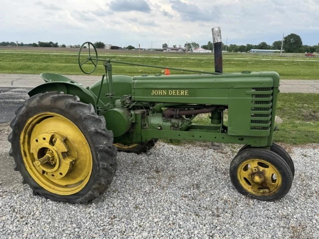 Image of John Deere H Primary image