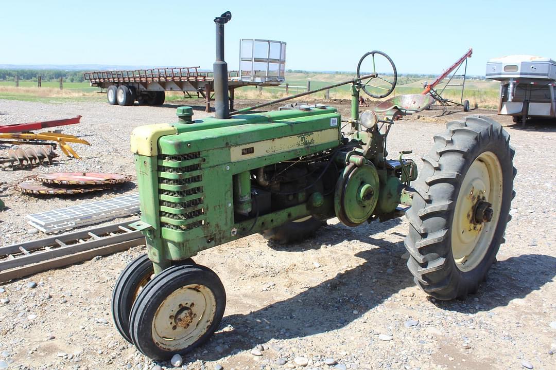 Image of John Deere H Primary image