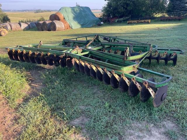 Image of John Deere H1000 equipment image 3