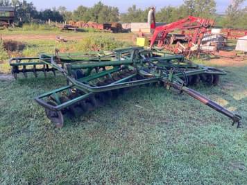 Main image John Deere H1000