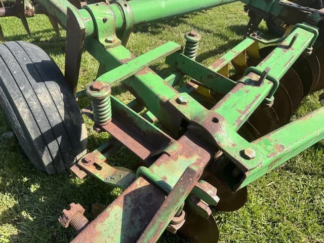 Image of John Deere H1120 equipment image 2