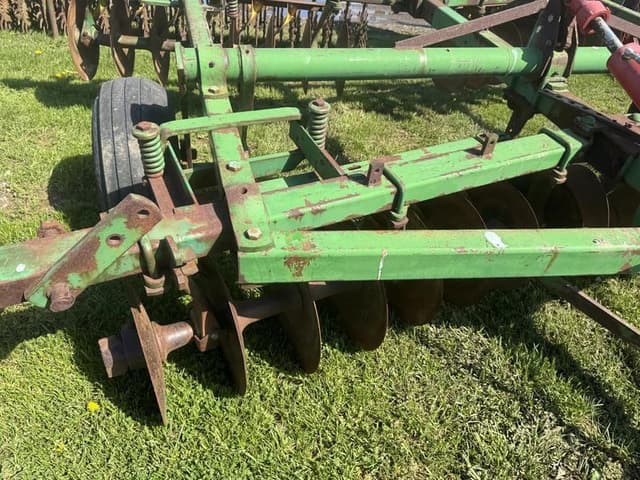 Image of John Deere H1120 equipment image 1