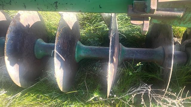 Image of John Deere H1120 equipment image 1