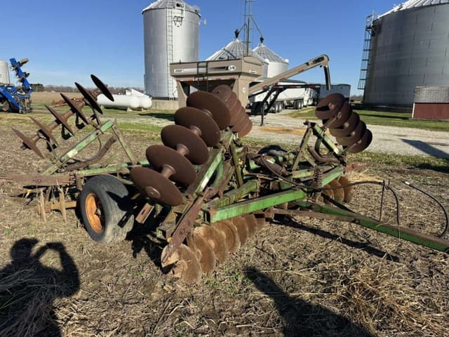 Image of John Deere H1120 equipment image 4