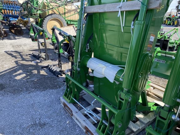 Image of John Deere H310 equipment image 4