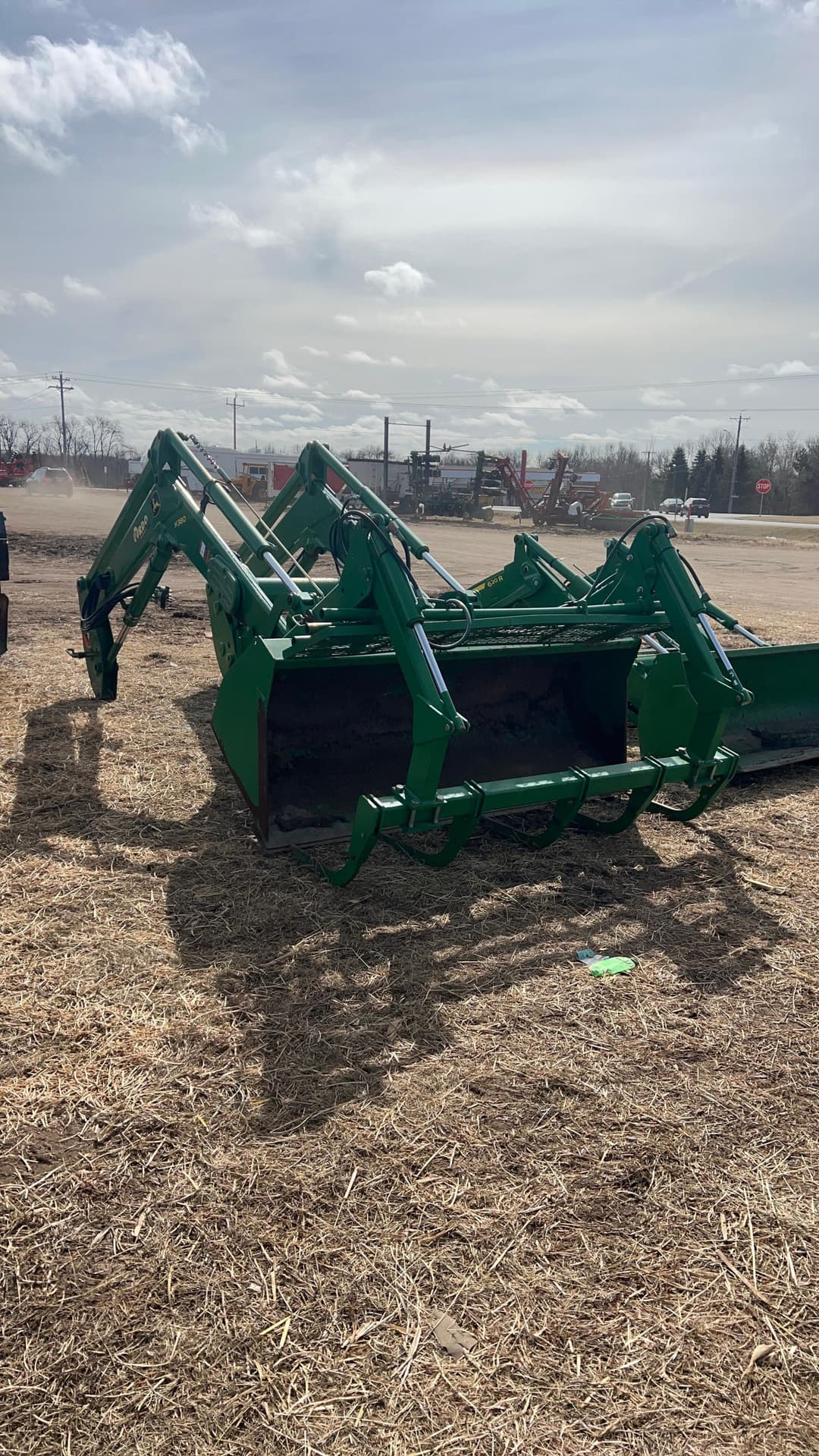 Image of John Deere H380 Primary image