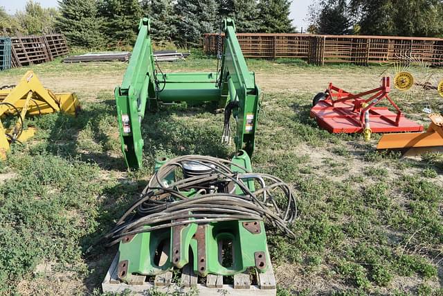 Image of John Deere H480 equipment image 4