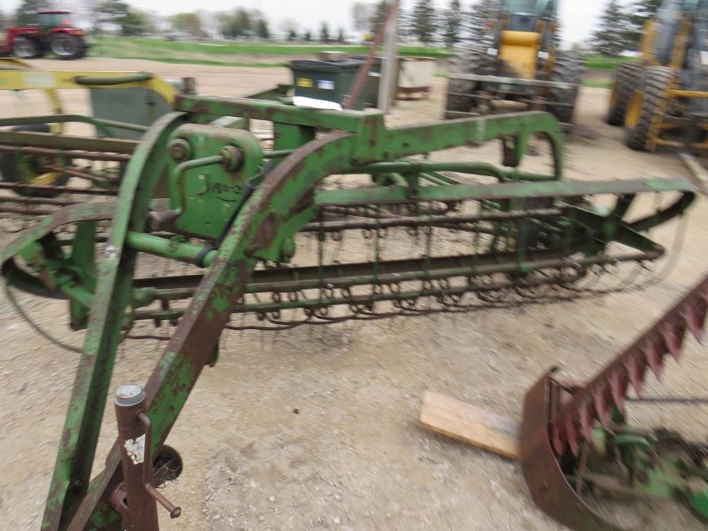 Main image John Deere H180