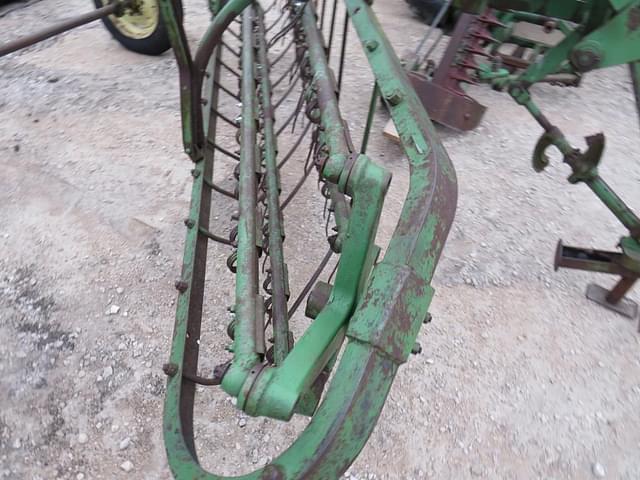 Image of John Deere H180 equipment image 4