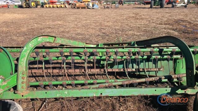 Image of John Deere 650 equipment image 2