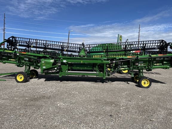Image of John Deere HDR35 equipment image 3