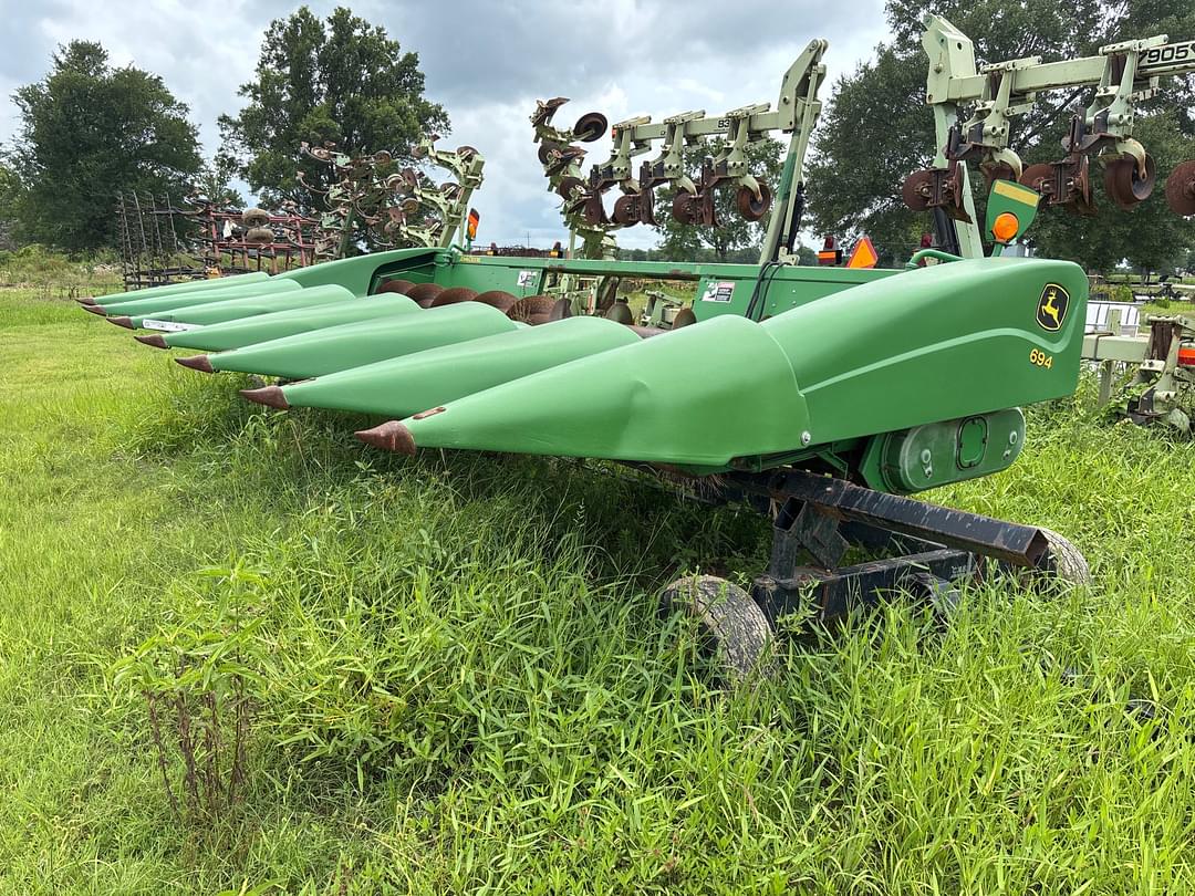 Image of John Deere 694 Primary image