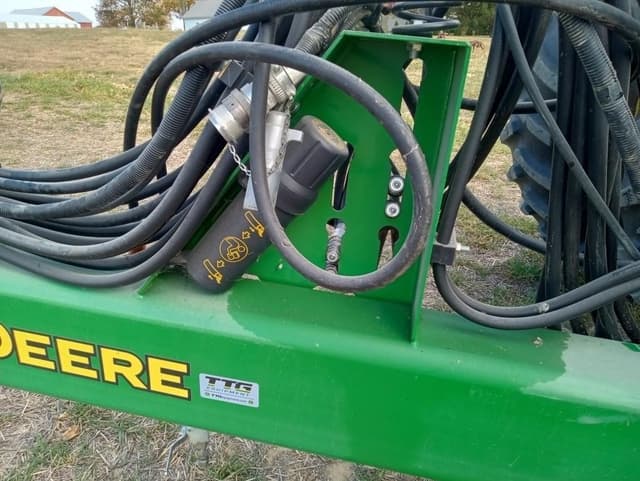 Image of John Deere 2680H equipment image 4