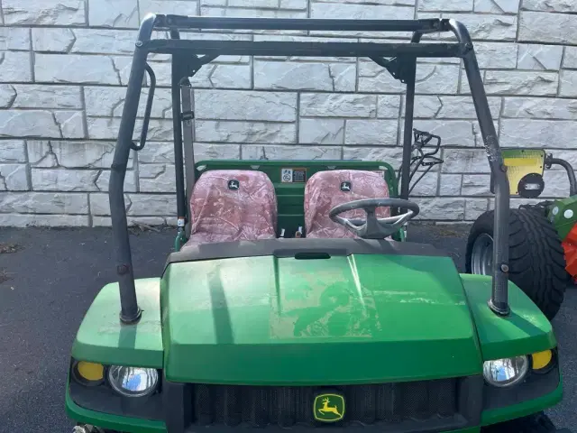 Image of John Deere Gator HPX equipment image 4