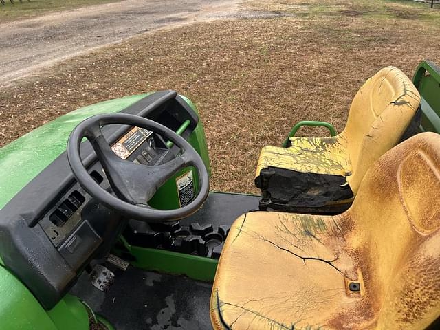 Image of John Deere Gator HPX equipment image 4