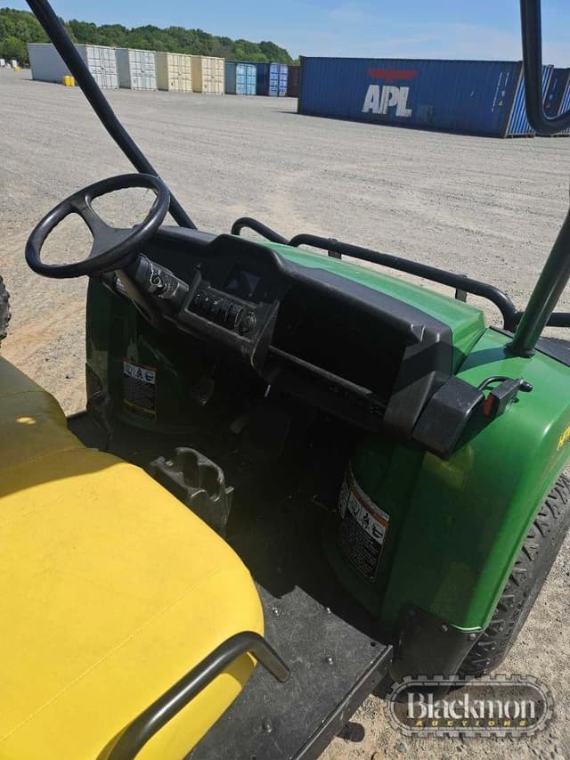 Image of John Deere HPX815E equipment image 2