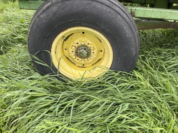 Image of John Deere HT20 equipment image 1