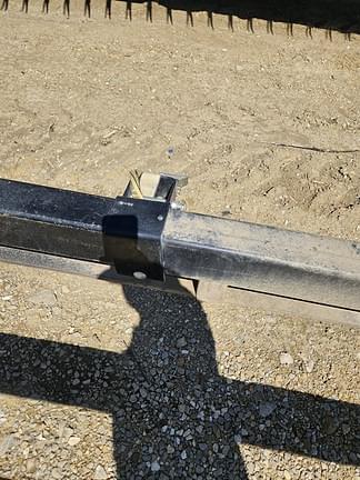 Image of Undetermined Header Trailer equipment image 3