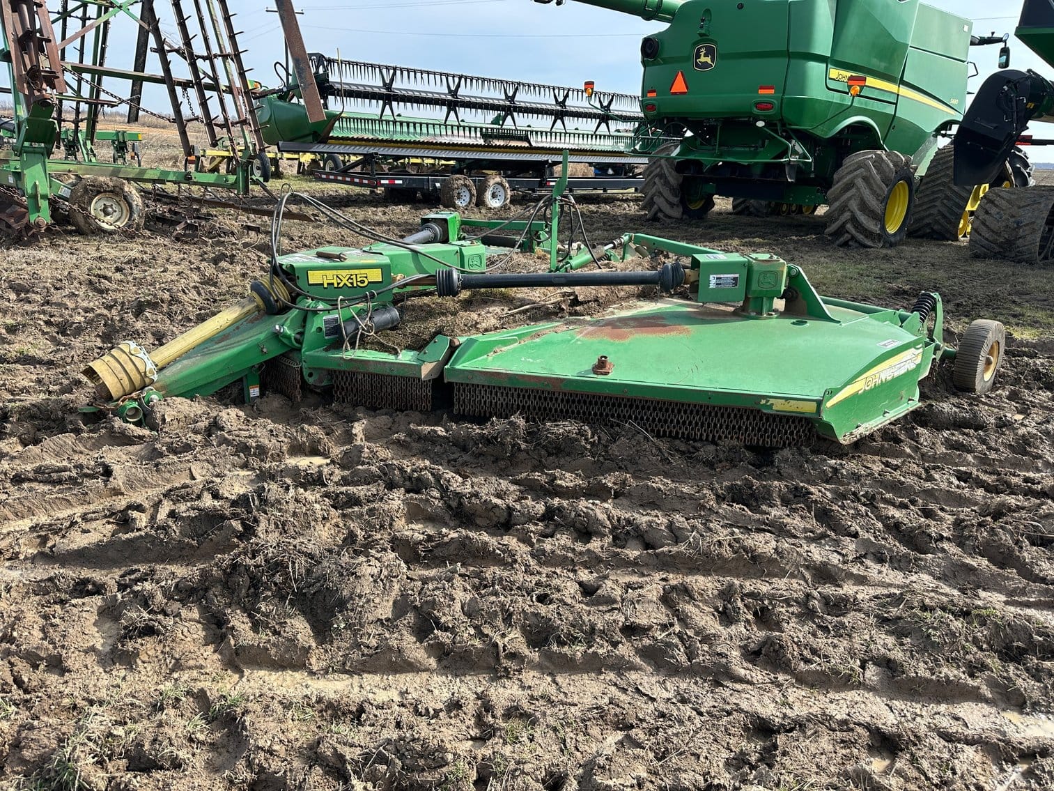 John Deere HX15 Equipment Image0