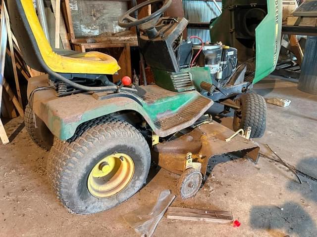 Image of John Deere 185 equipment image 1