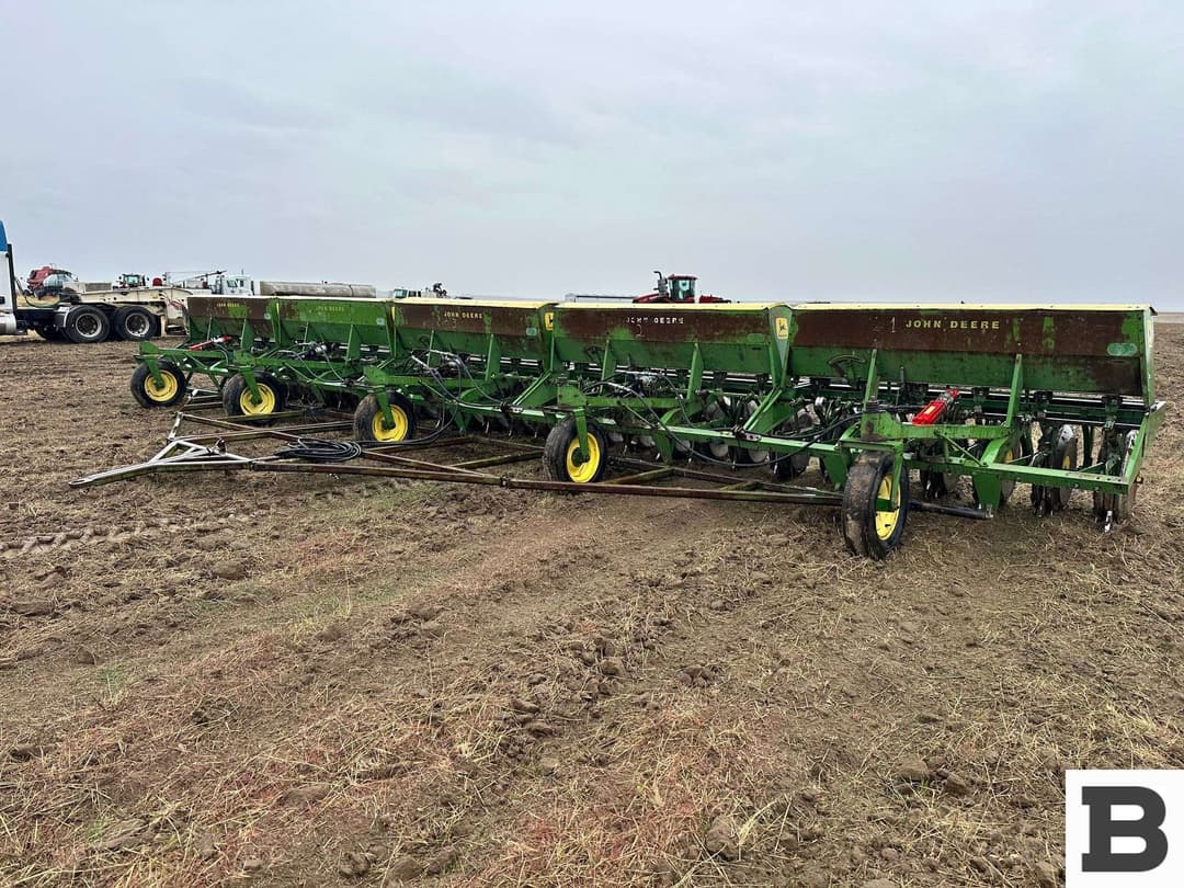 Image of John Deere HZ616 Primary image