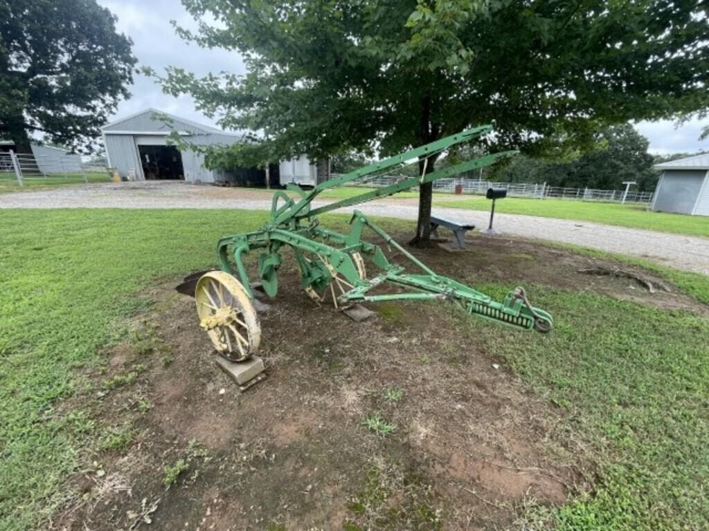 John Deere 583 Equipment Image0