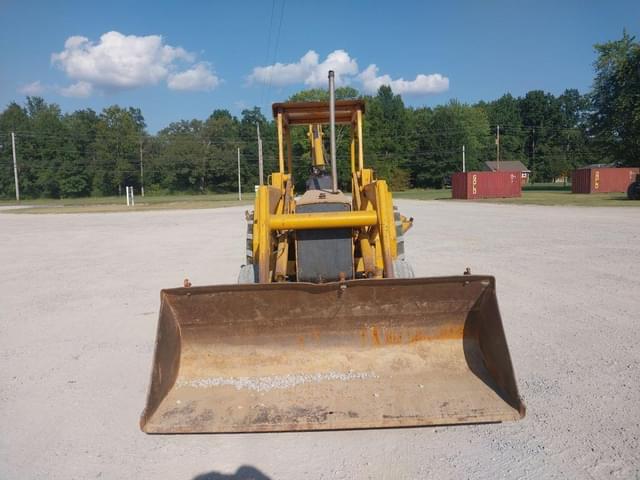 Image of John Deere 410 equipment image 1
