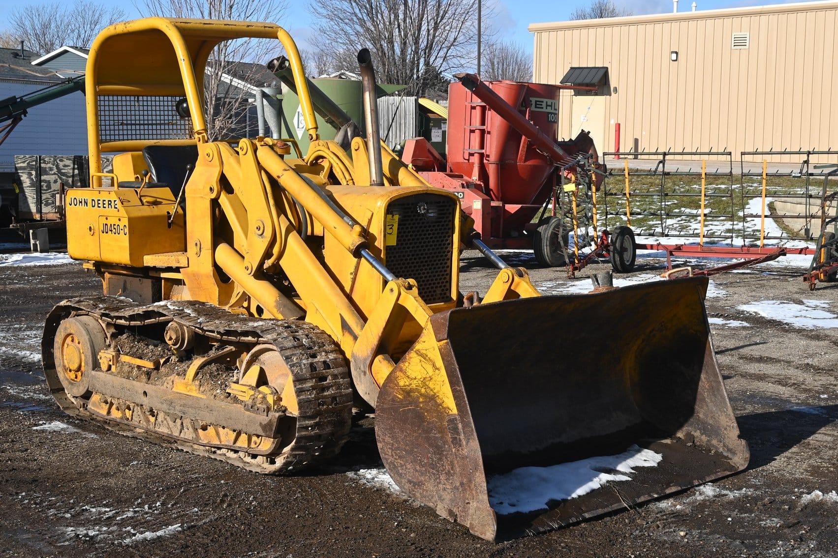 John Deere 450C Equipment Image0
