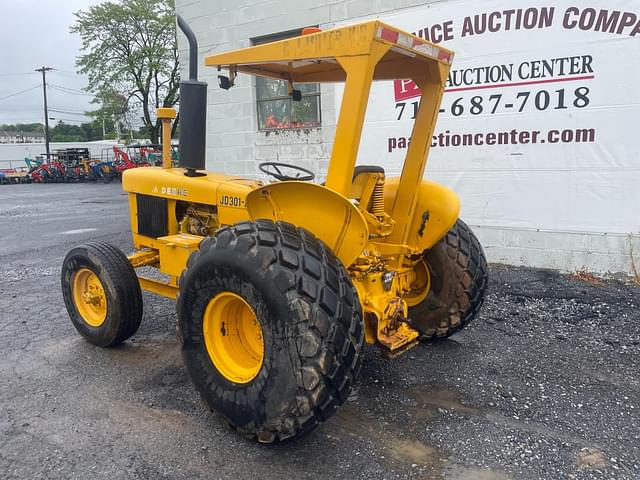 Image of John Deere 301A equipment image 3