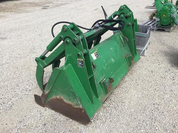 Image of John Deere Bucket Grapple equipment image 3