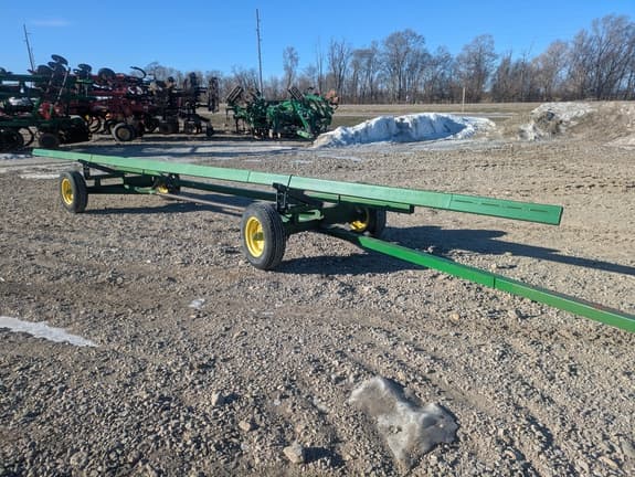 Image of John Deere Undetermined Primary image