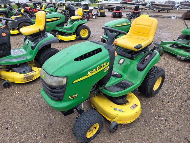 Image of John Deere L100 equipment image 2