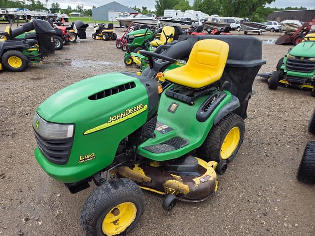 Image of John Deere L130 equipment image 2