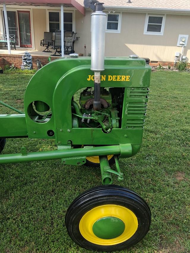 Image of John Deere L equipment image 2