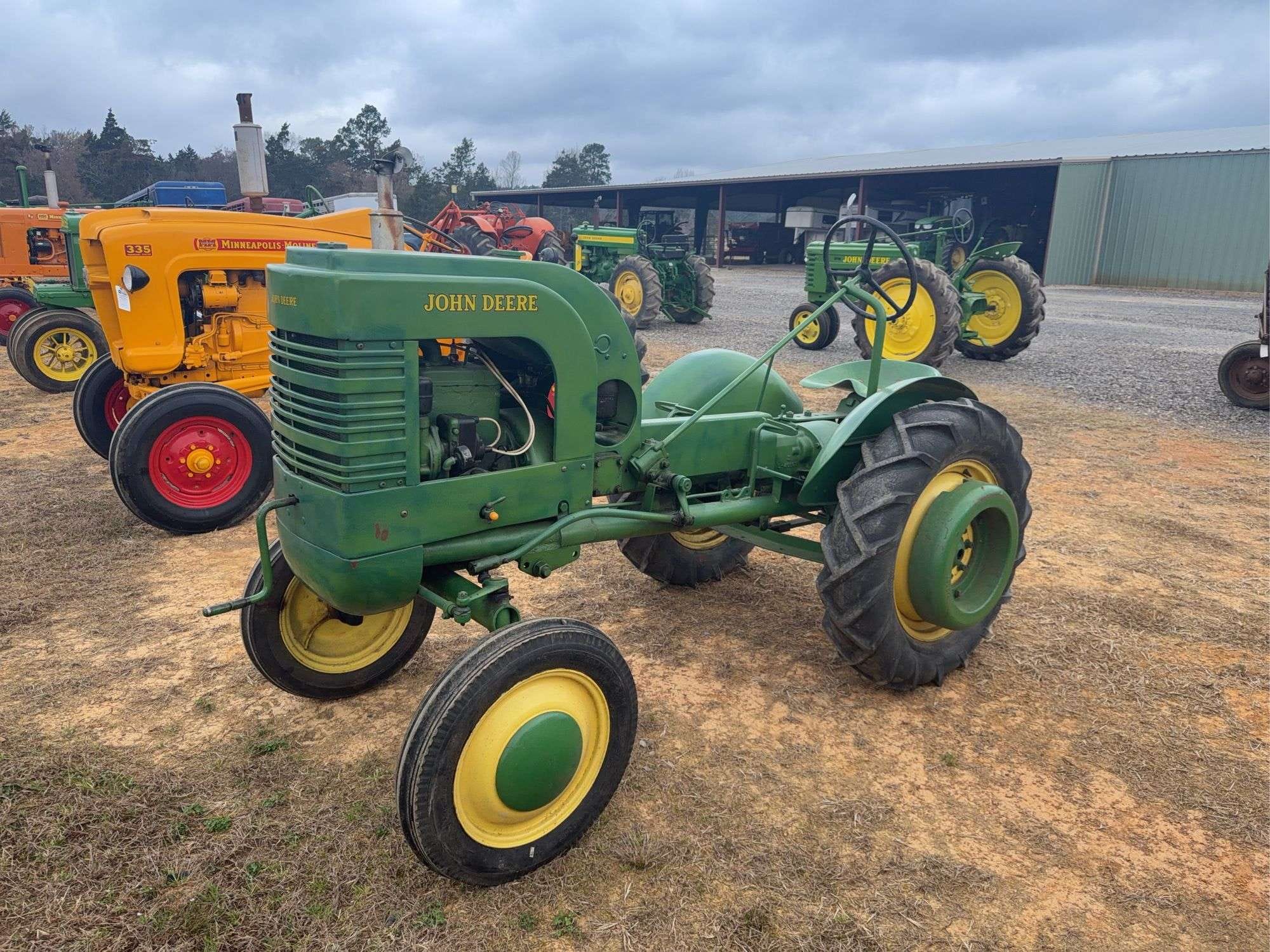 John Deere L Equipment Image0