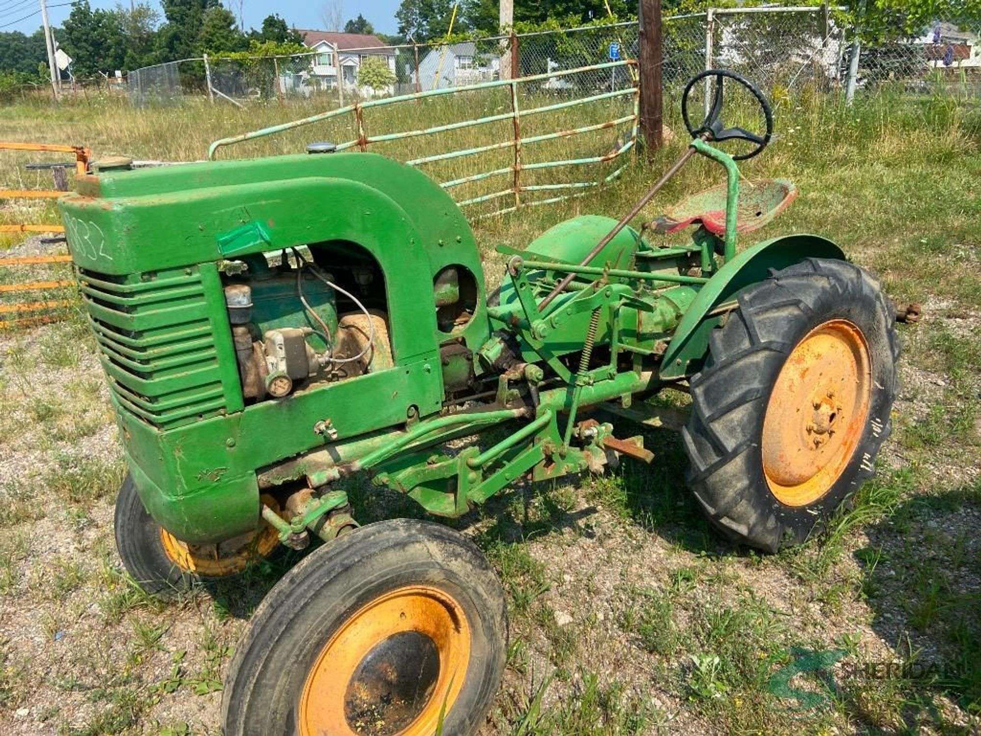John Deere L Equipment Image0