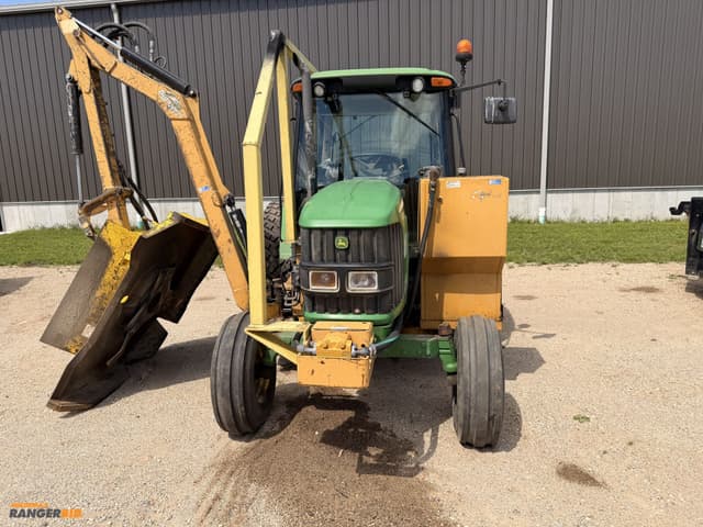 Image of John Deere 6330 equipment image 2