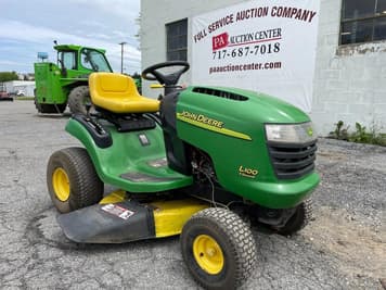 Main image John Deere L100