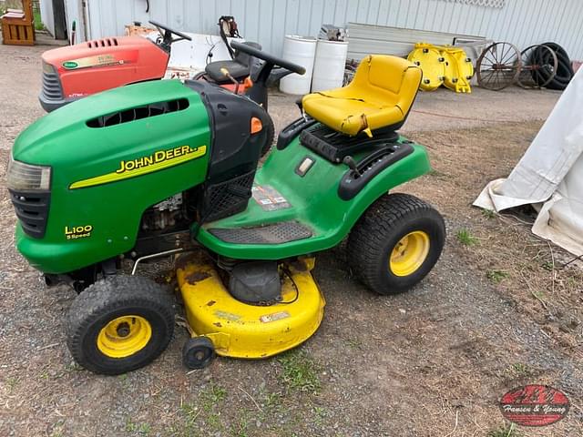 Image of John Deere L100 equipment image 1